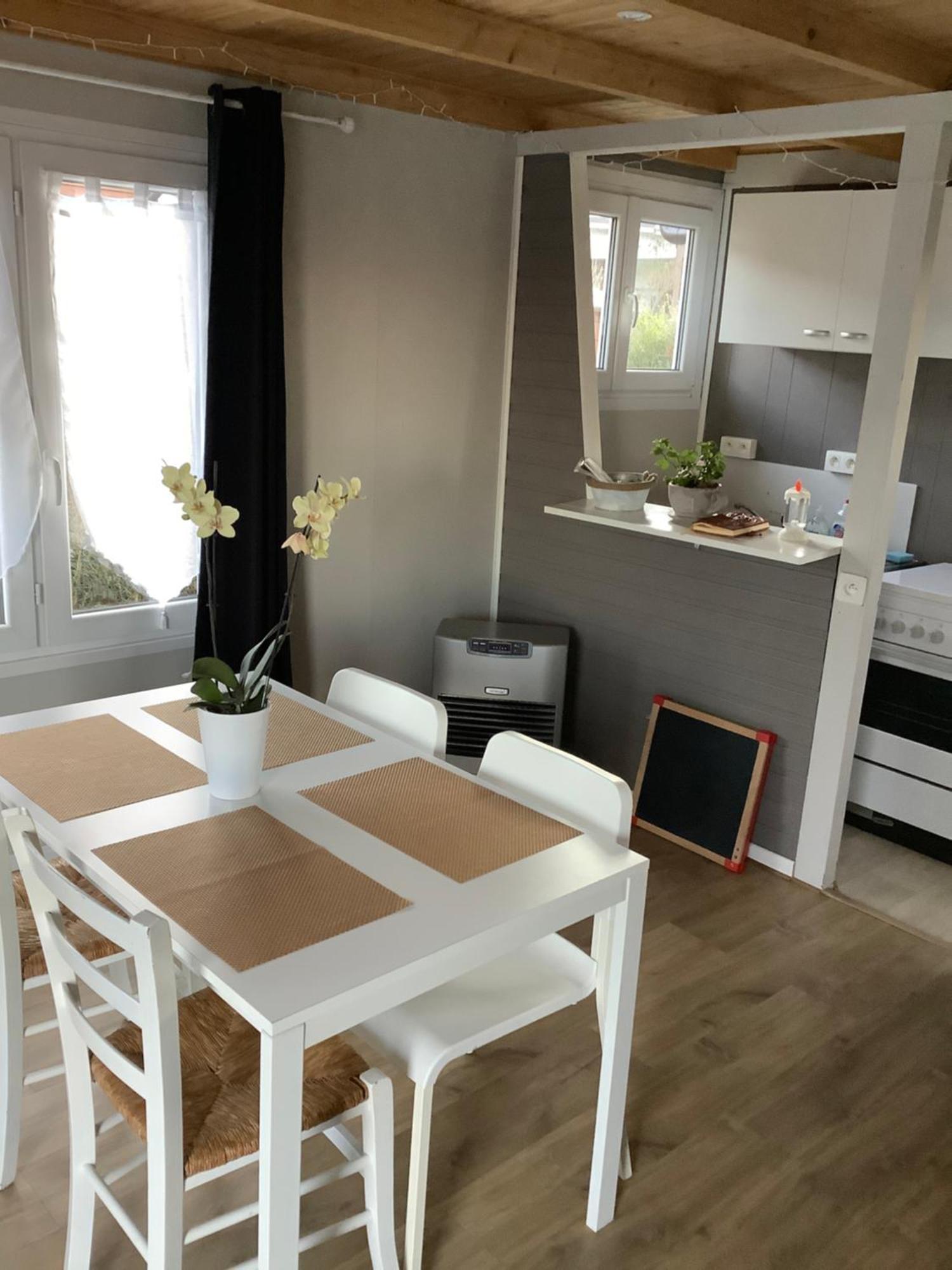 Chalet Charmant Monika Avec Piscine Yvoir المظهر الخارجي الصورة