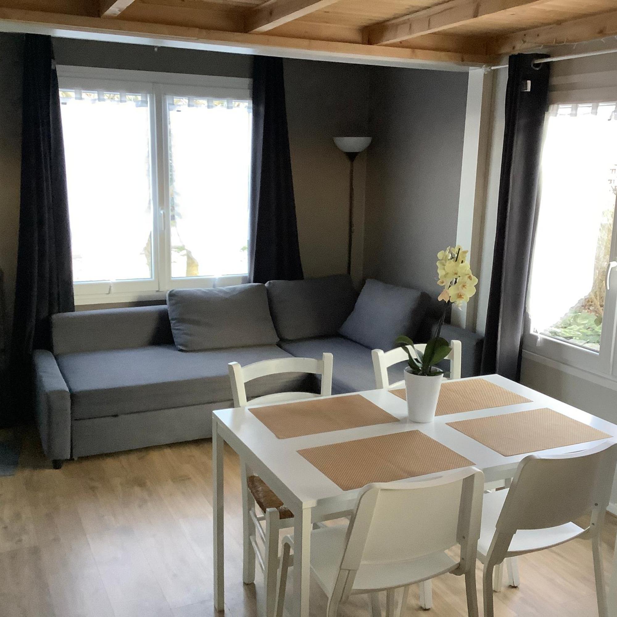 Chalet Charmant Monika Avec Piscine Yvoir المظهر الخارجي الصورة